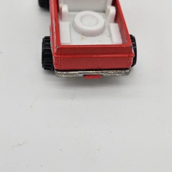 Vintage 1977 Hot Wheels Mattel Red Truck Pit Crew - Hi Bank Racing Thailand - Picture 4 of 9